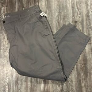 NWT OLD NAVY CAPRIS